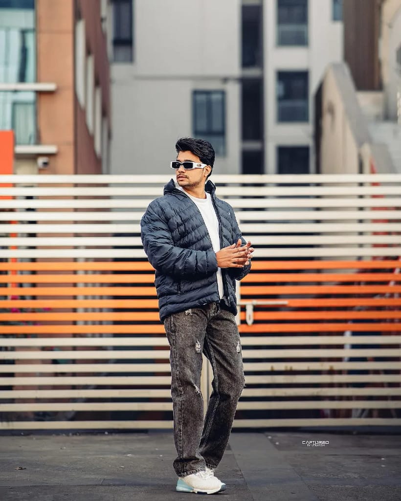 The Clasped Hand Turn