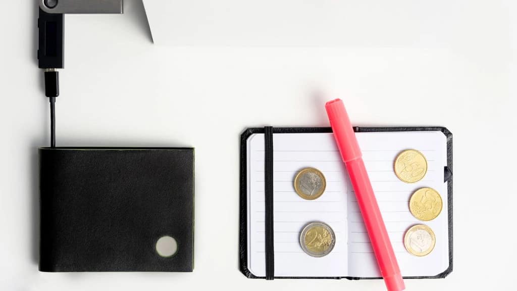 Carry an RFID Blocking Wallet