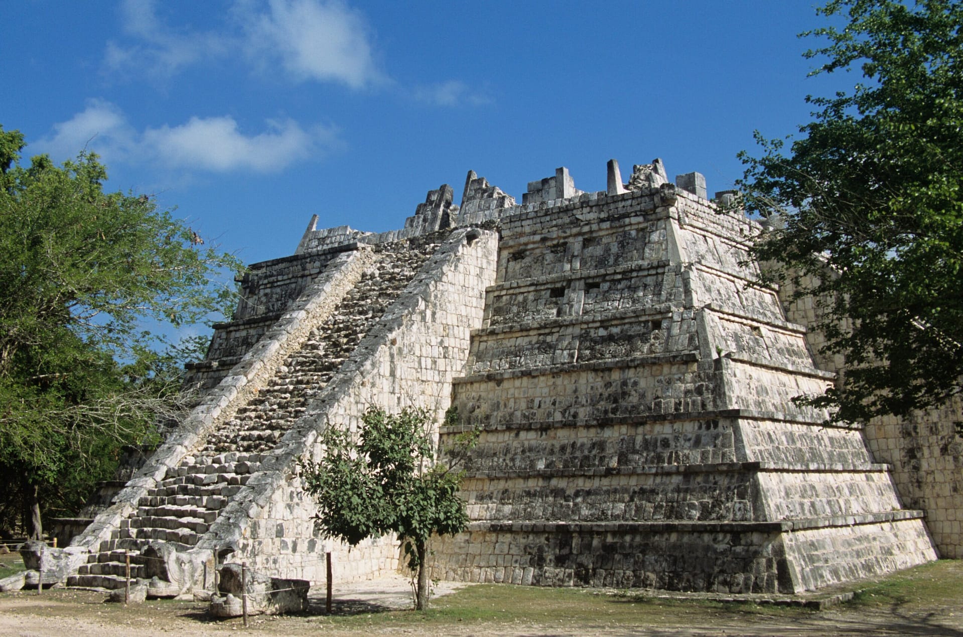 Tulum Ruins vs Chichen Itza